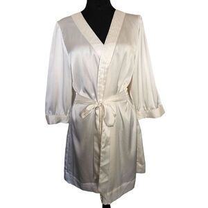 Vintage Y2K Style Victoria's Secret Ivory Robe Size L